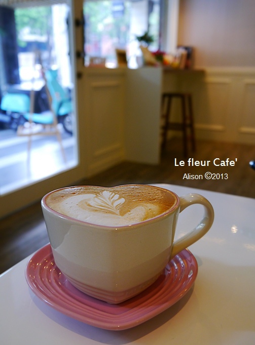 Le fleur Caf'e 花兒咖啡館